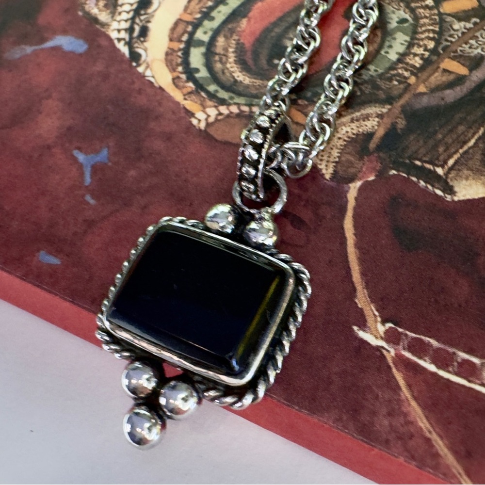 Vintage Handmade Onyx Sterling Silver 925 Pendant Square Braided Textured Design